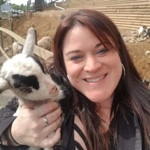 Meet your Posher, Abbie